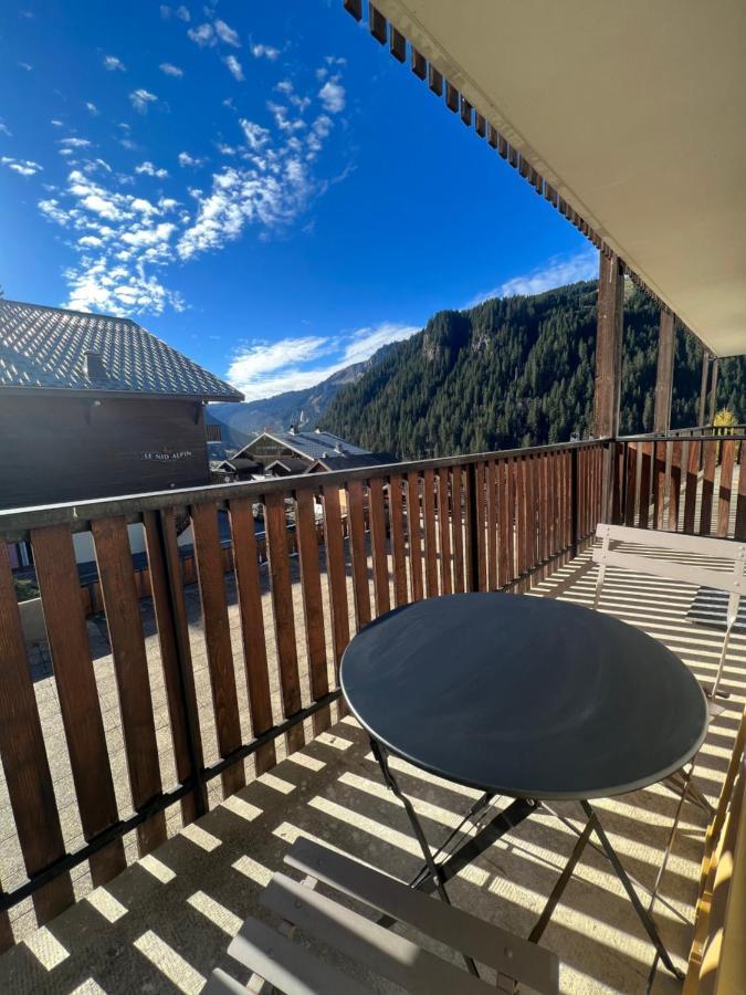 Bel Appartement Proche Du Centre De Шатель Экстерьер фото