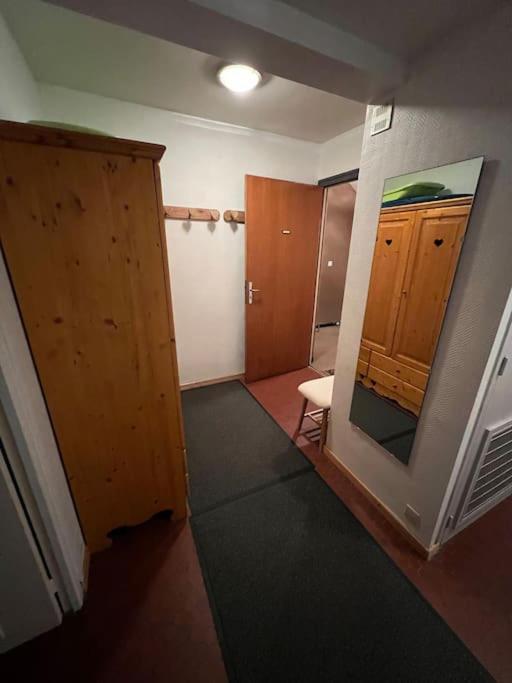 Bel Appartement Proche Du Centre De Шатель Экстерьер фото